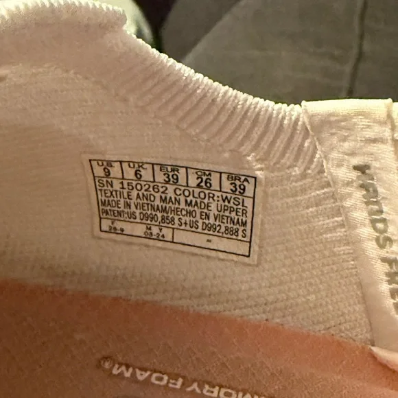 Skechers Summits Slip-Ins Sneakers in White - Picture 10 of 10